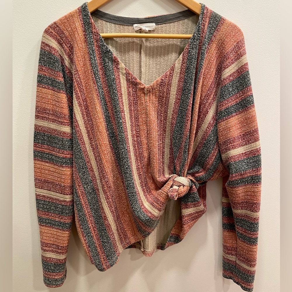 Fall Sweater size Medium - Picture 2 of 7